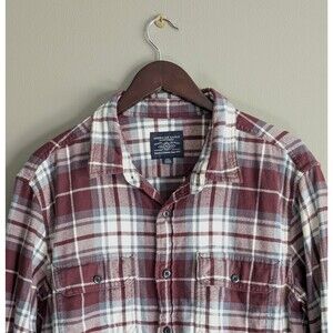 American Eagle Mens Large Heavyweight Flannel Shirt Red White Soft Plaid AE LS